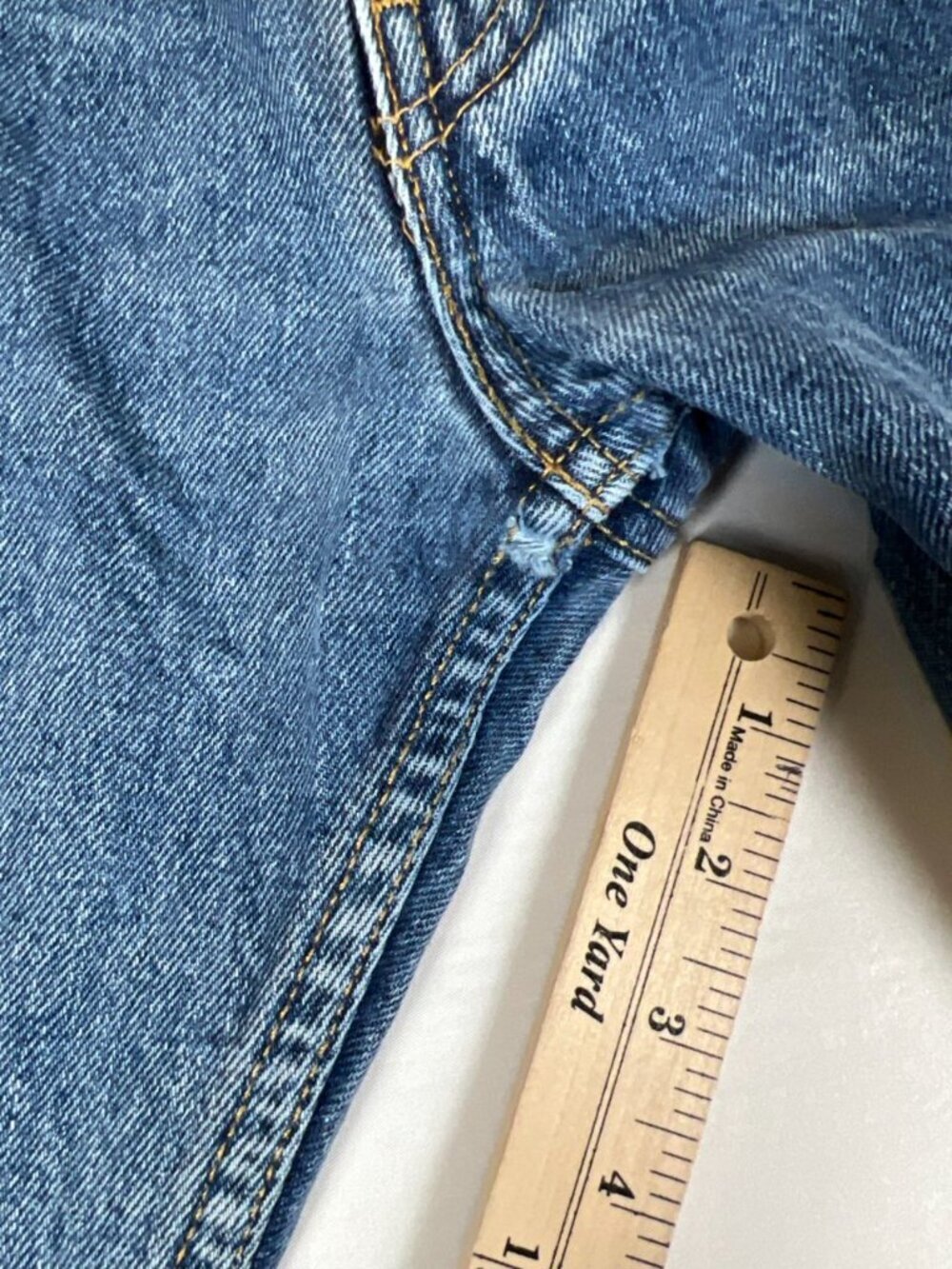 Levi's 505 Men's 35x32 Regular Fit Blue Denim Jeans Classic Straight Leg - Picture 6 of 7